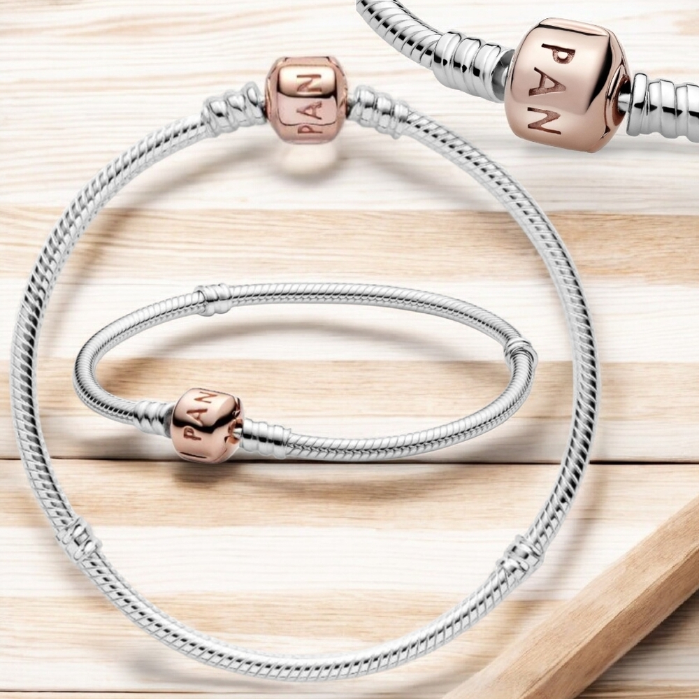 New 💝🩶 PANDORA Moments Sterling Silver Snake Chain Bracelet With Rose Clasp